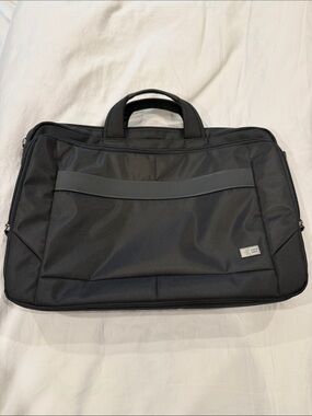 Case Logic Laptop Bag Black Ballistic Nylon Briefcase Messenger Padded
